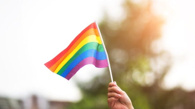 LGBT+ : faut-il en parler en entretien d’embauche ?