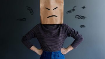 Comment gérer une personne négative dans son équipe ?